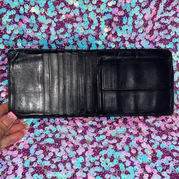 Gucci Wallet - Picture 6 of 9